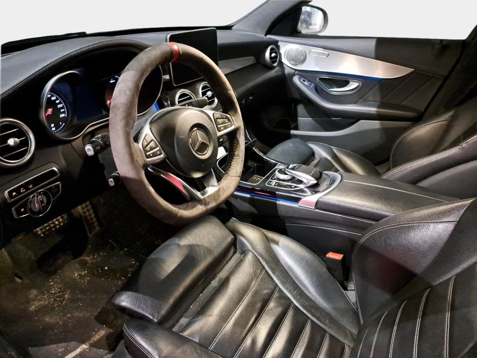 MERCEDES-BENZ C 2015