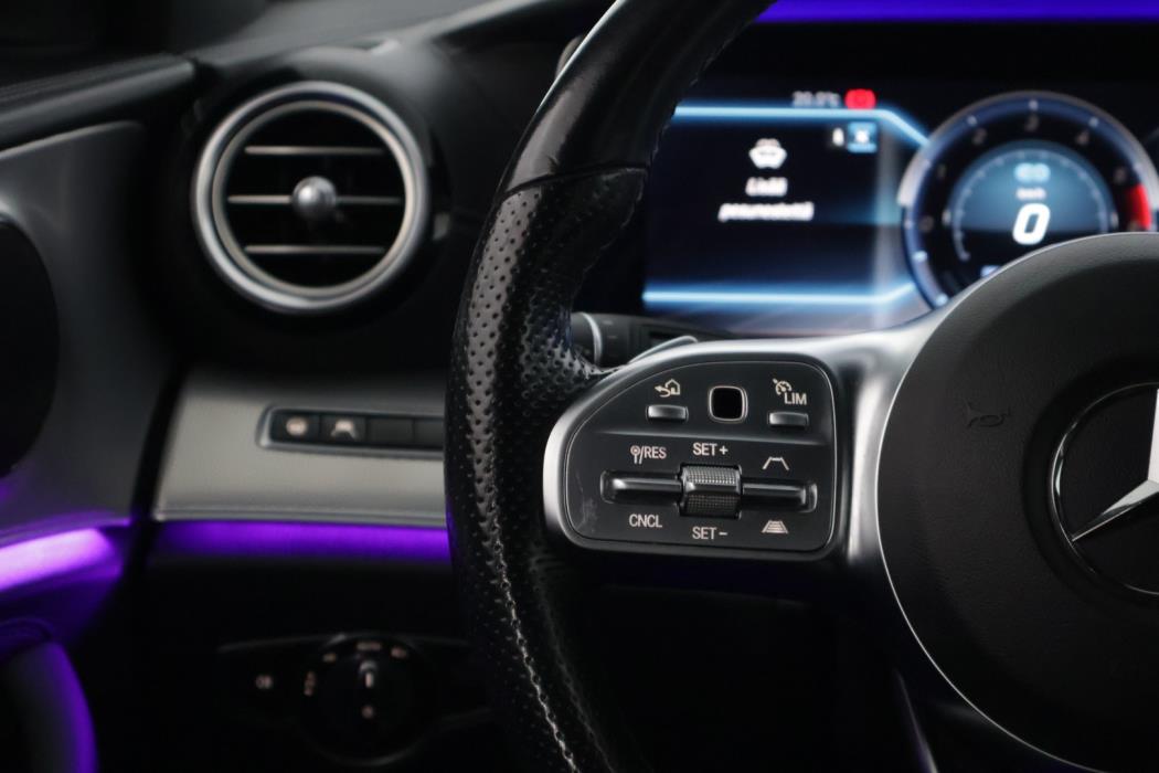 MERCEDES-BENZ E 2020