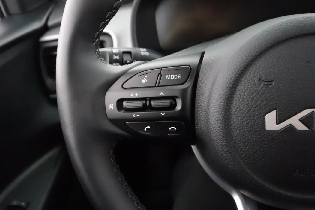 KIA Stonic 2025
