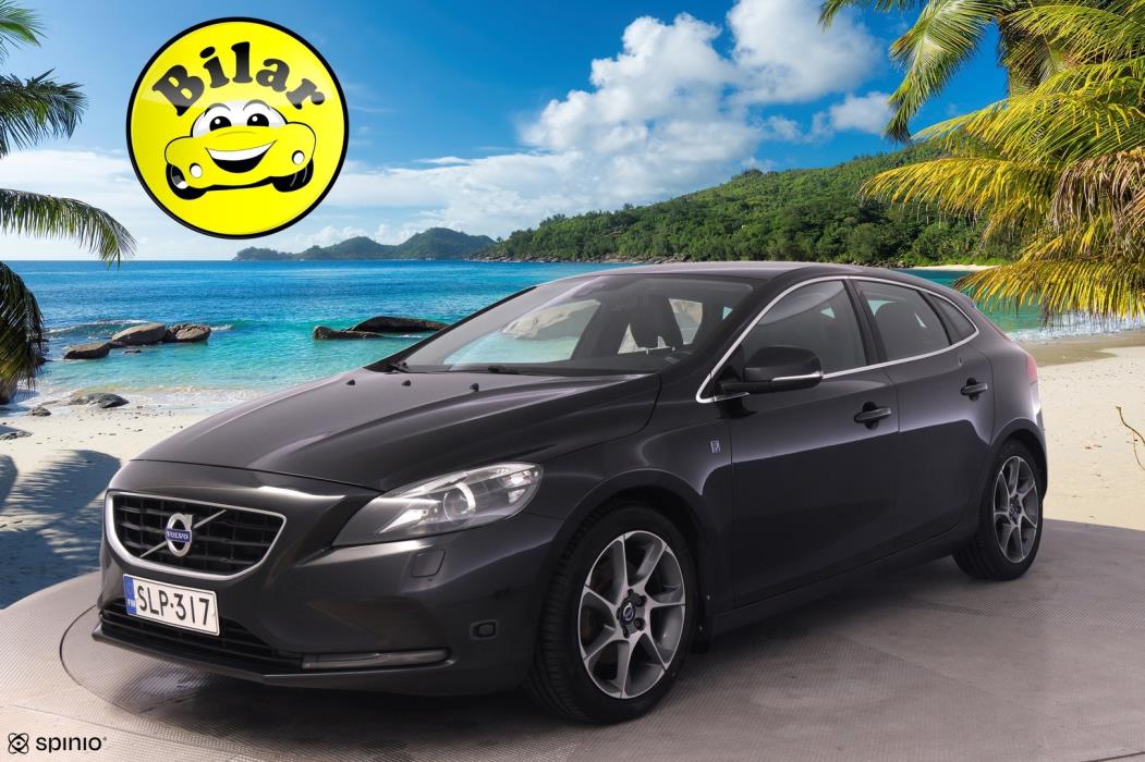 VOLVO V40 2015