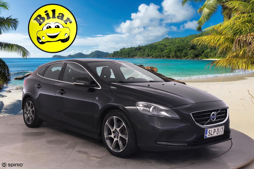 VOLVO V40 2015