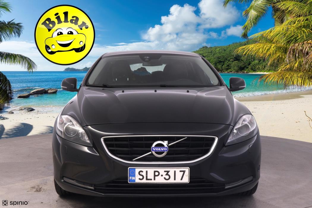 VOLVO V40 2015
