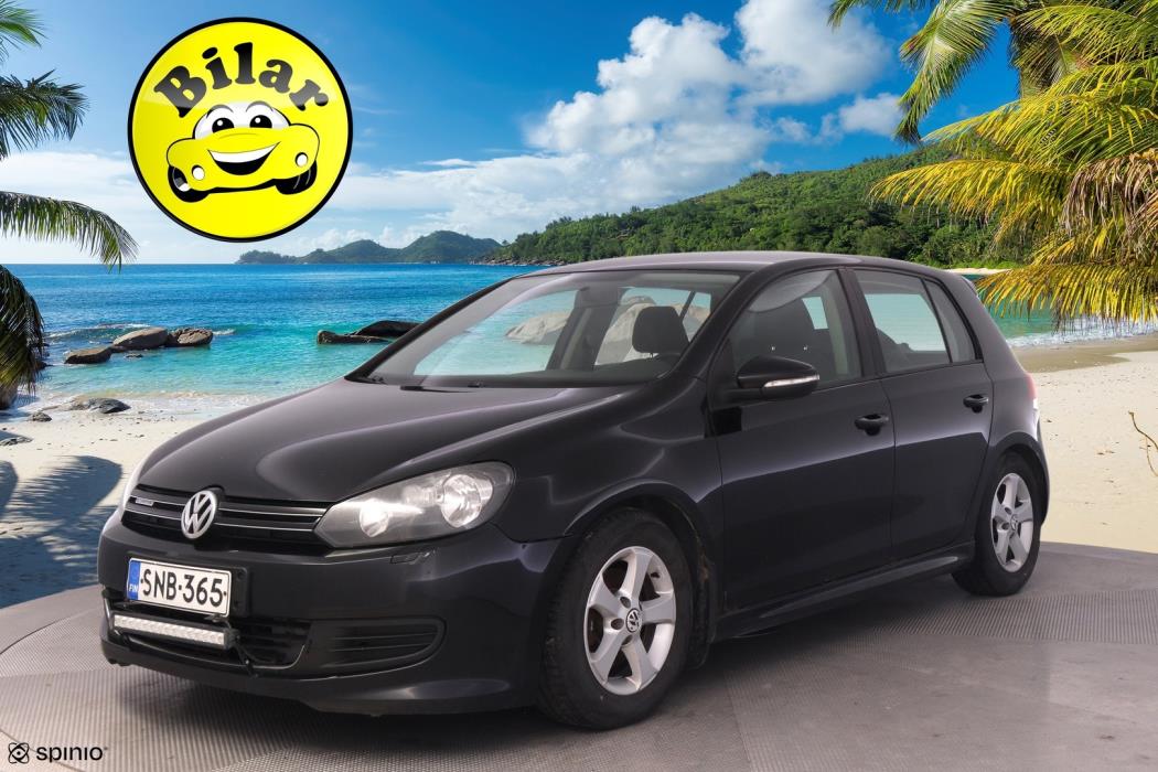 VOLKSWAGEN Golf 2012