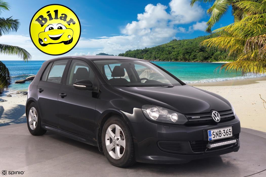 VOLKSWAGEN Golf 2012