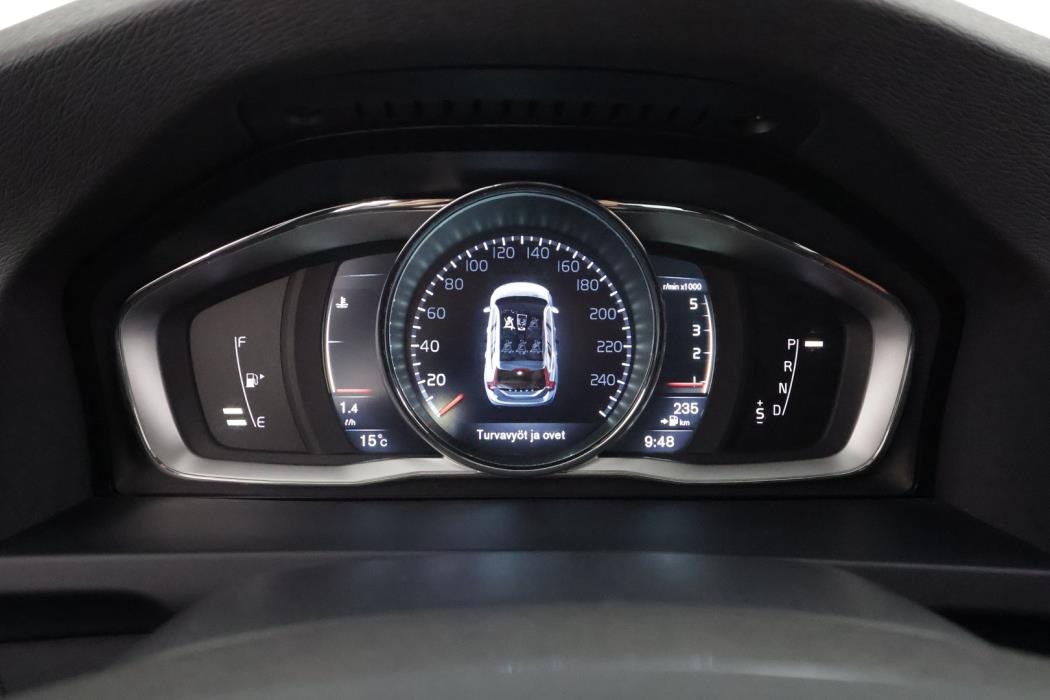 VOLVO V60 Cross Country 2016