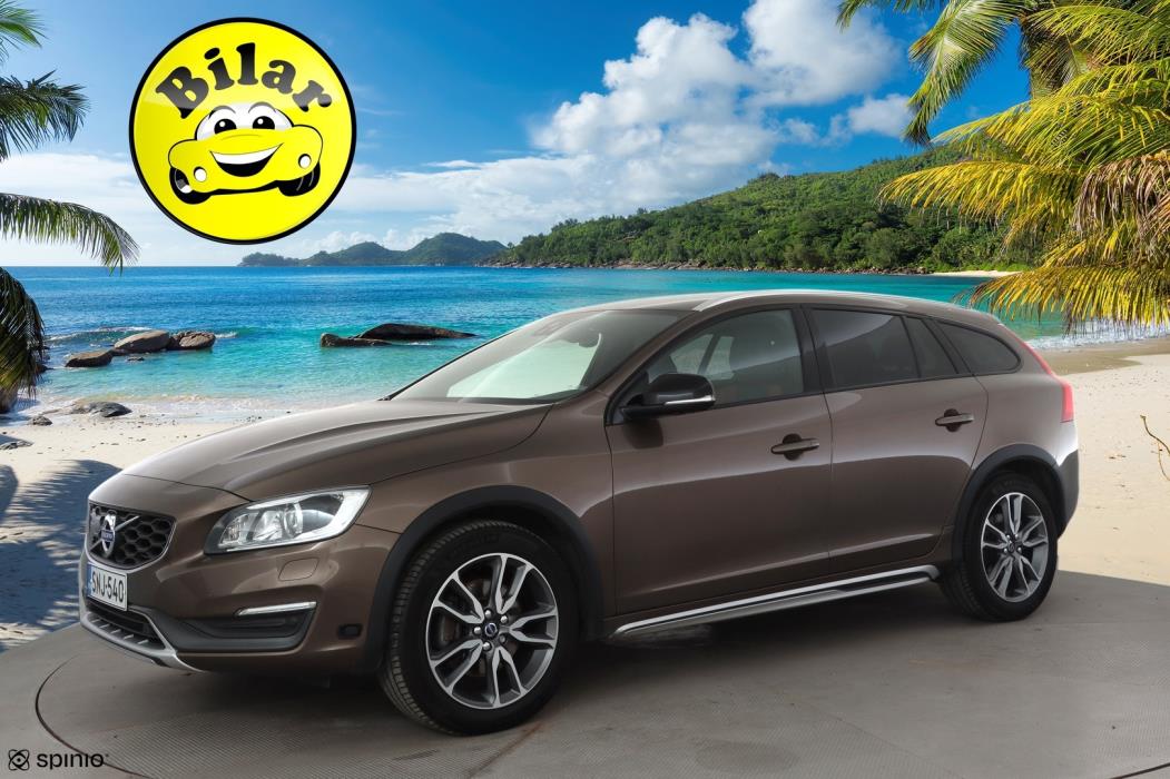 VOLVO V60 Cross Country 2016