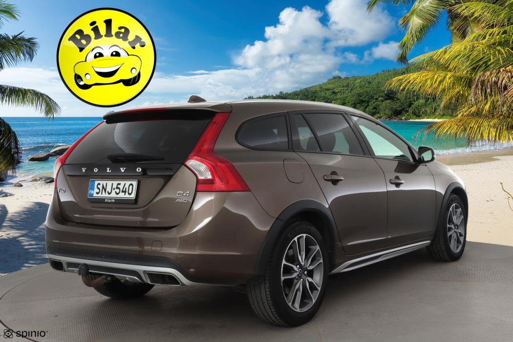VOLVO V60 Cross Country 2016