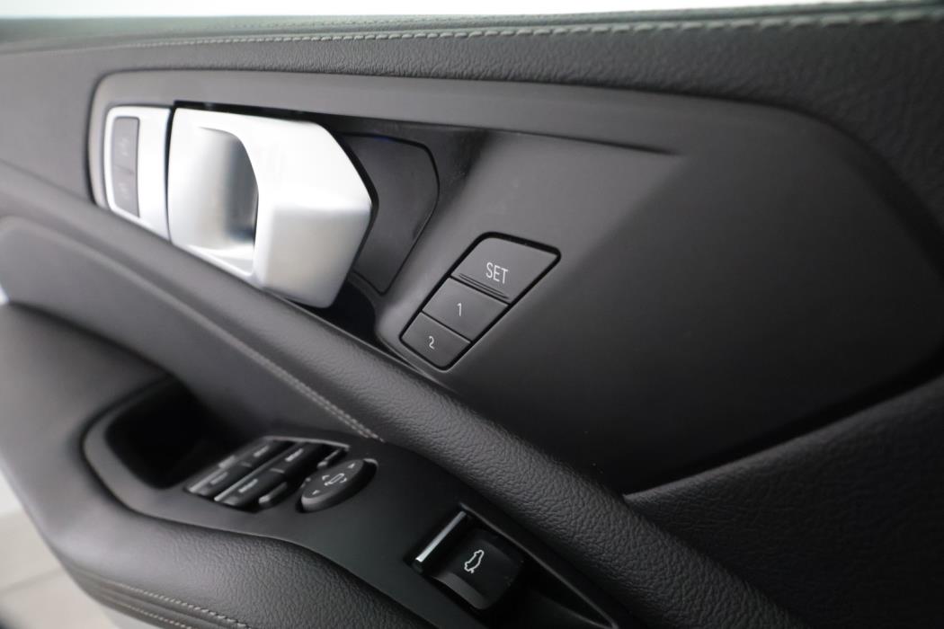 BMW X5 2020