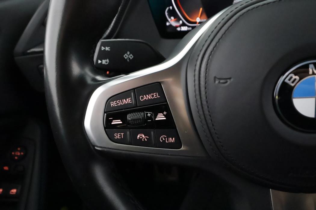 BMW 218 2023