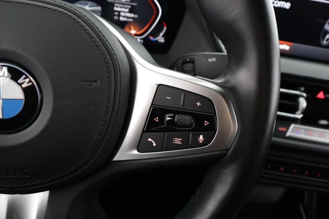 BMW 218 2023