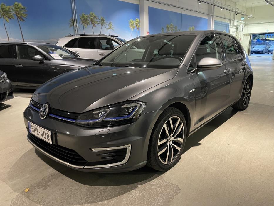 VOLKSWAGEN GOLF 2019