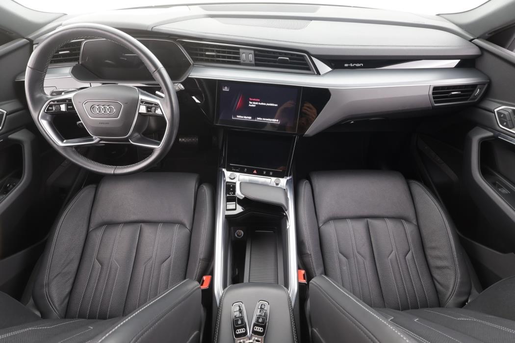 AUDI Q8 E-TRON 2024