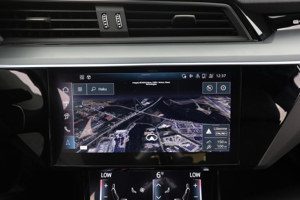 AUDI Q8 E-TRON 2024