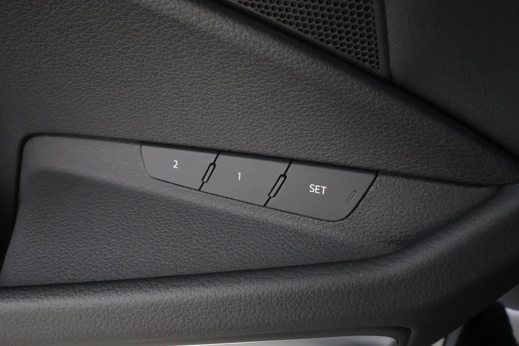 AUDI Q8 E-TRON 2024