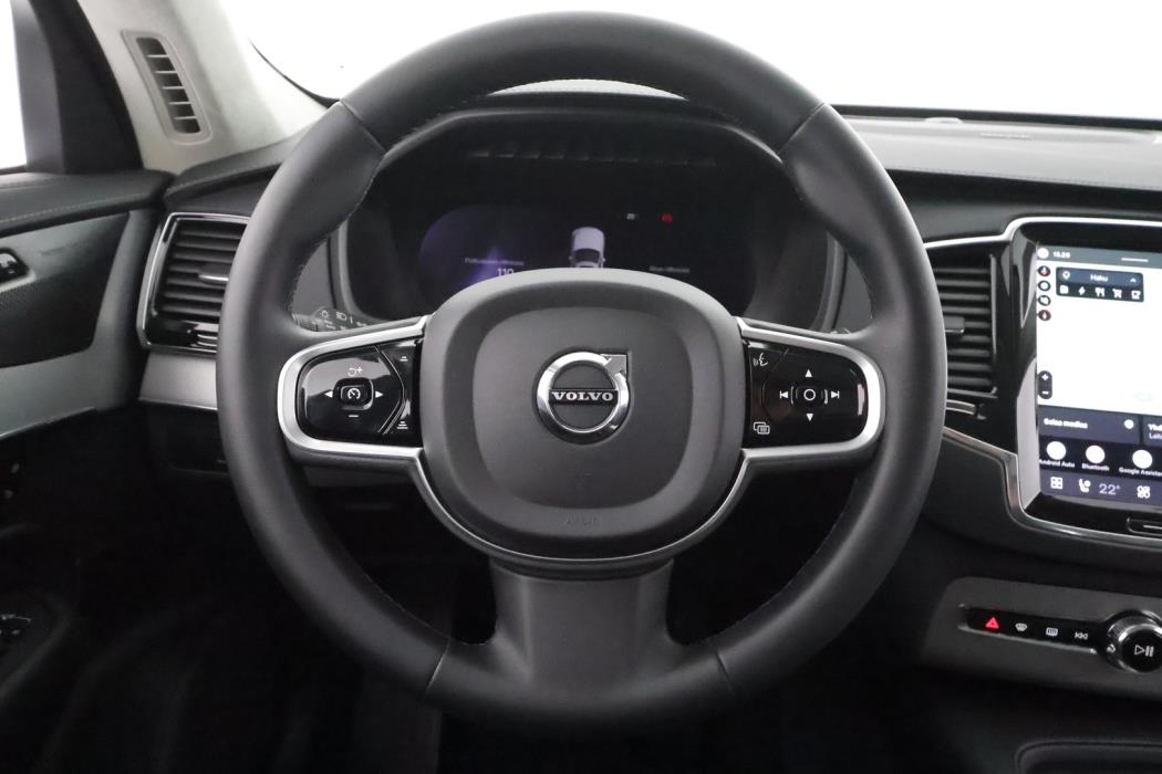 VOLVO XC90 2023