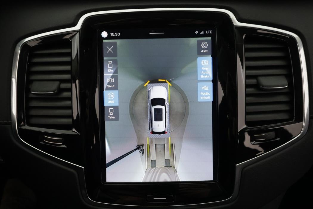 VOLVO XC90 2023
