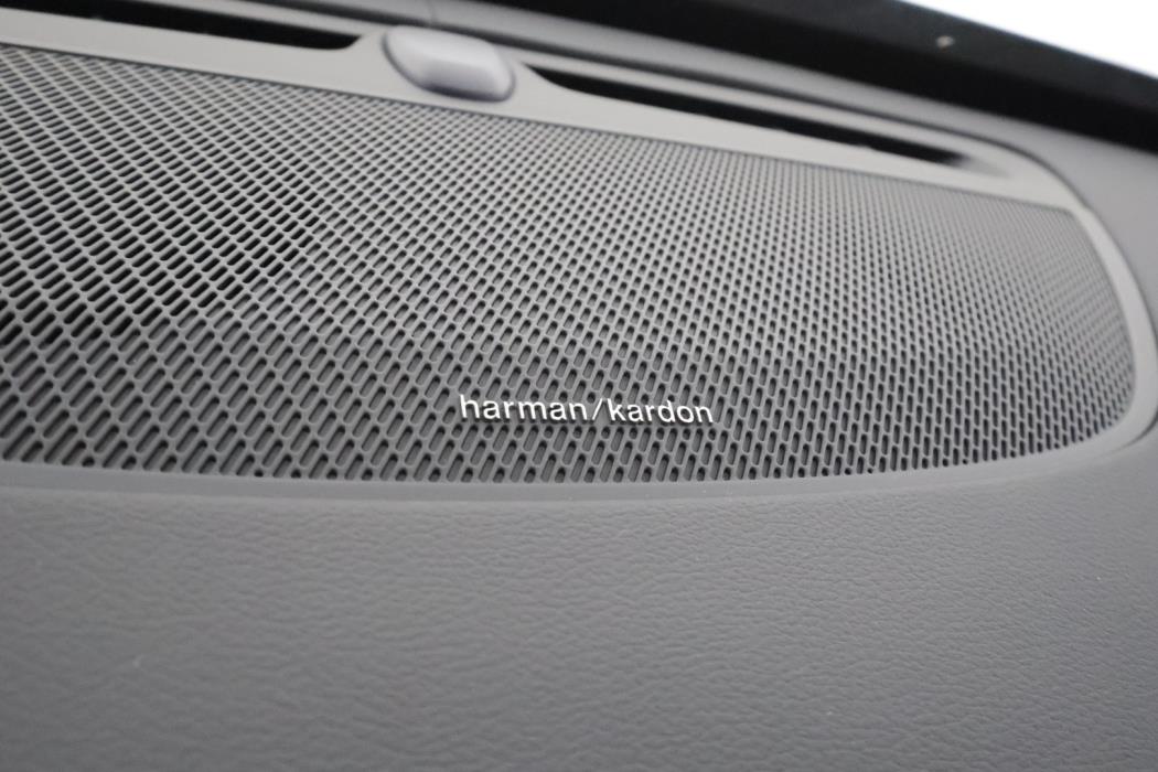 VOLVO XC90 2023