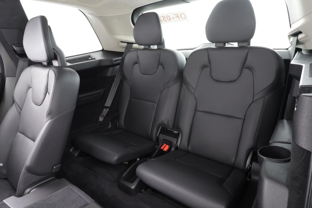 VOLVO XC90 2023