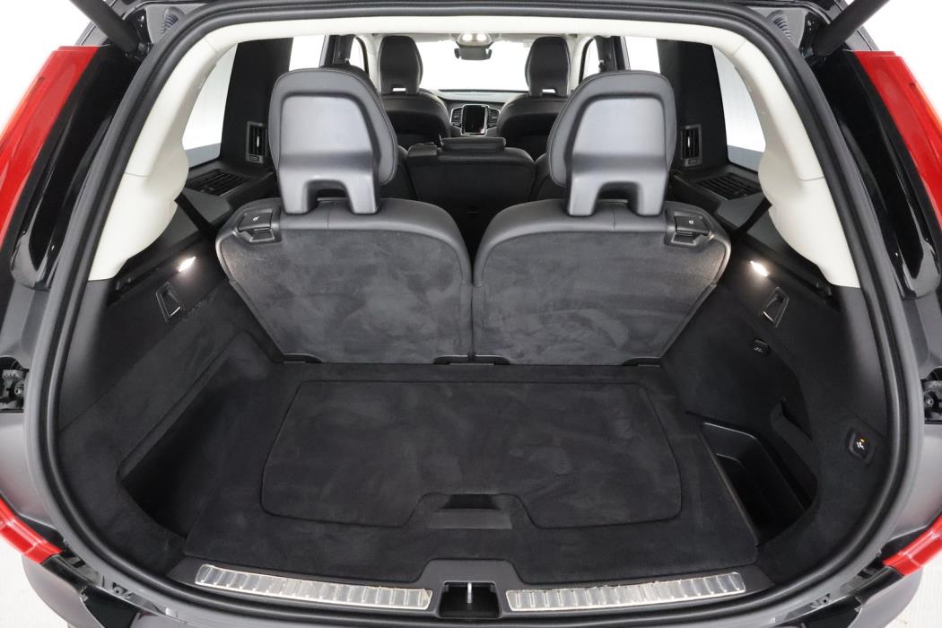 VOLVO XC90 2023
