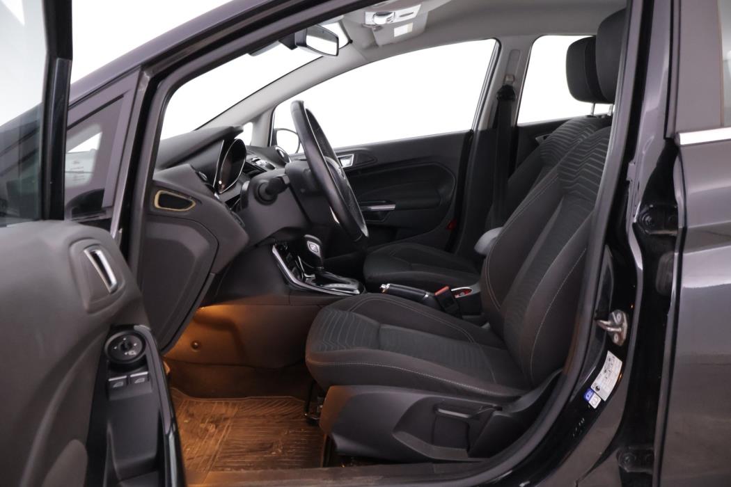 FORD Fiesta 2015