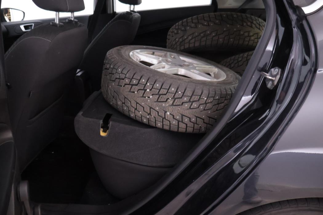 FORD Fiesta 2015