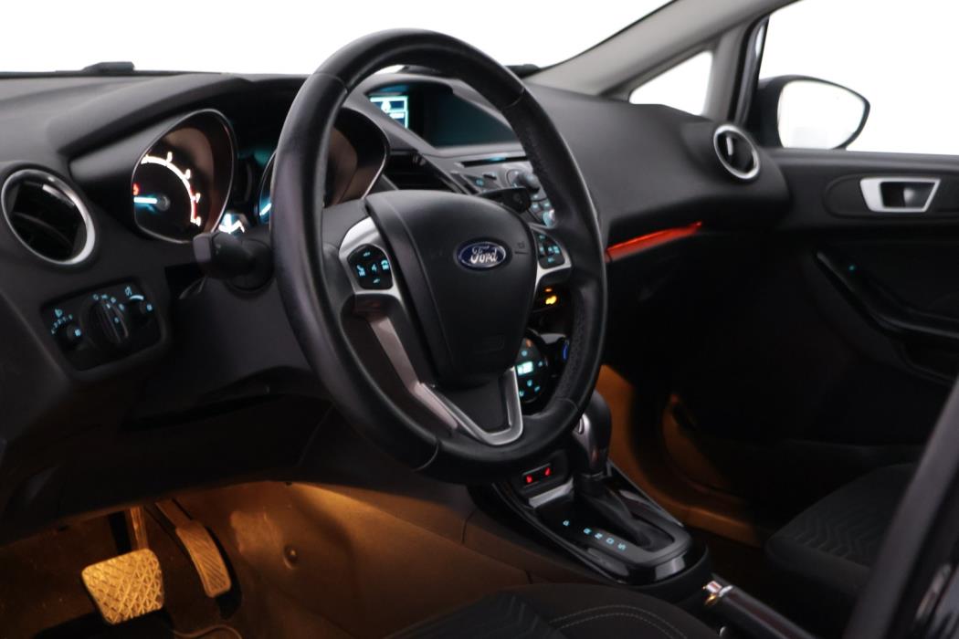 FORD Fiesta 2015
