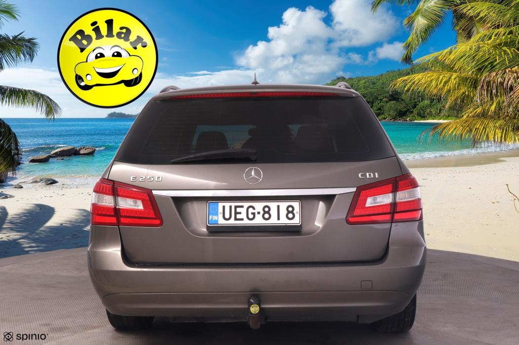 MERCEDES-BENZ E 2010