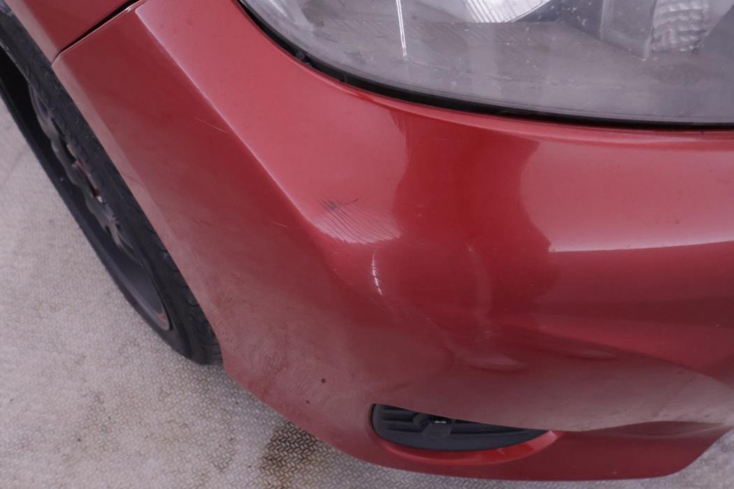 TOYOTA Yaris 2012