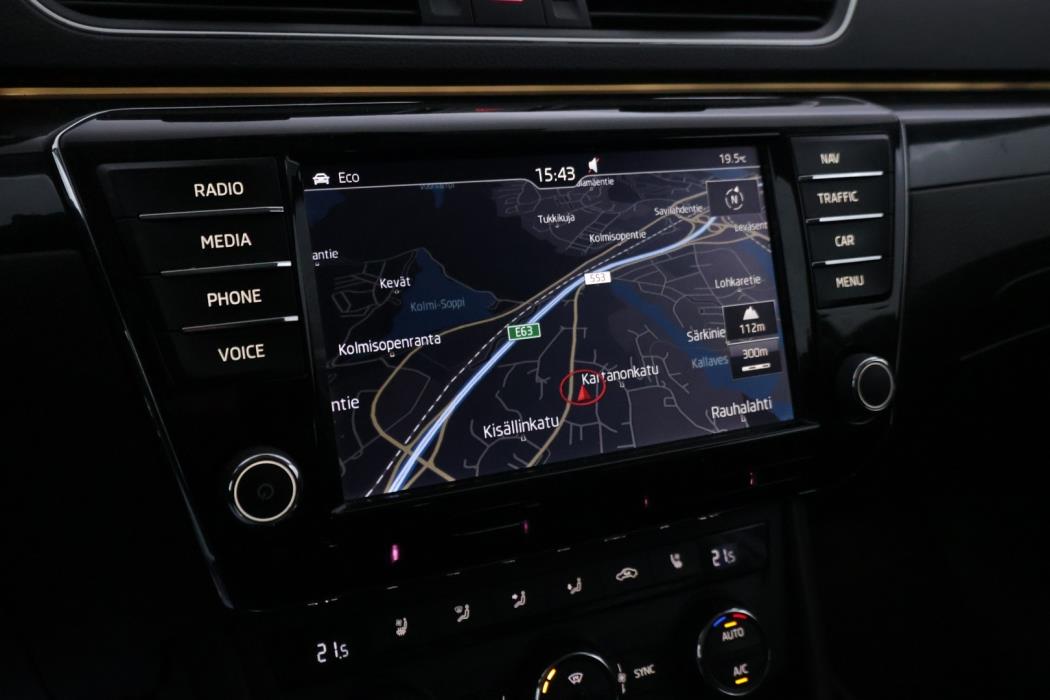 SKODA Superb 2016