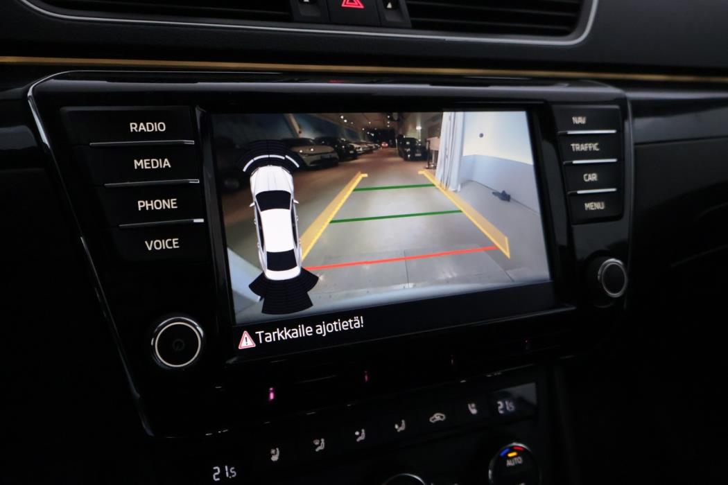SKODA Superb 2016