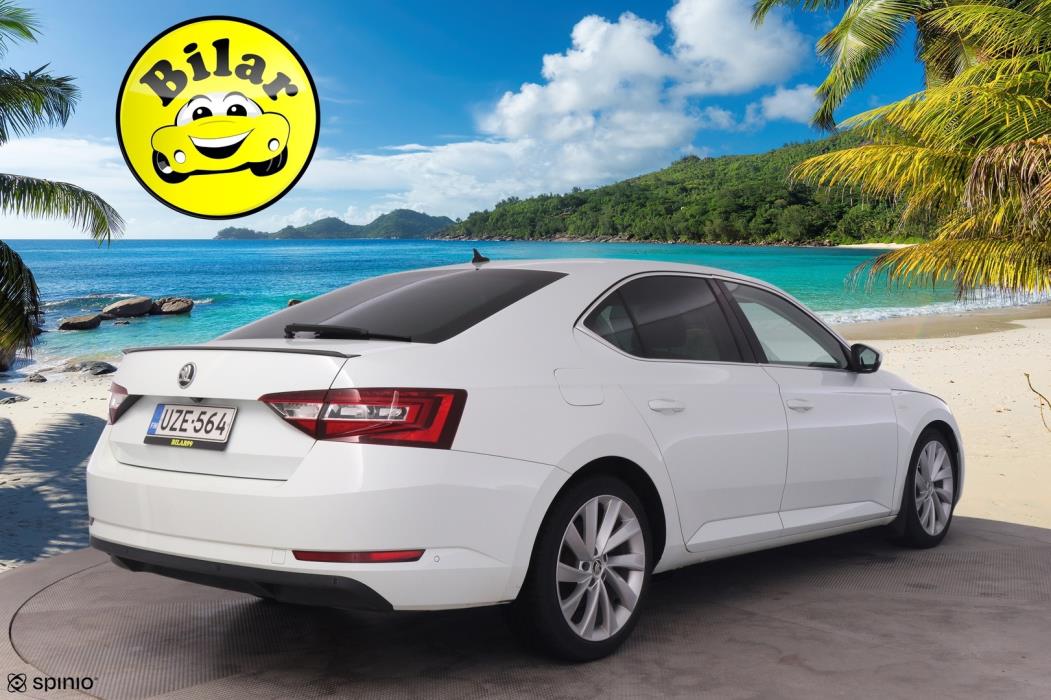SKODA Superb 2016