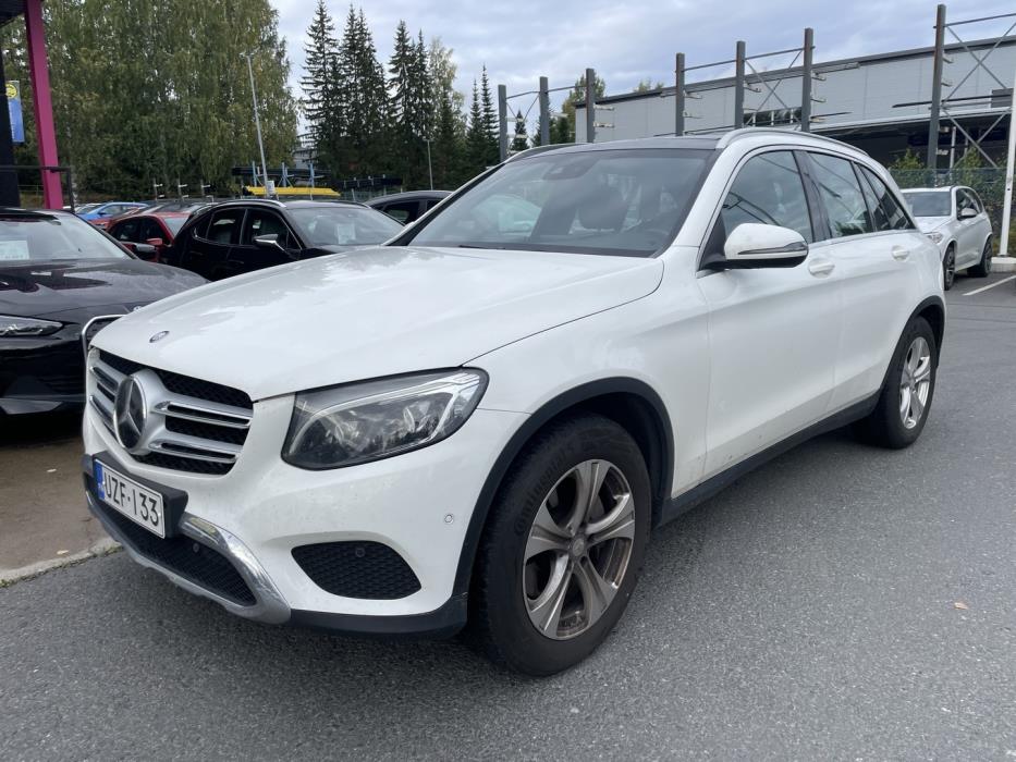 MERCEDES-BENZ GLC 2015