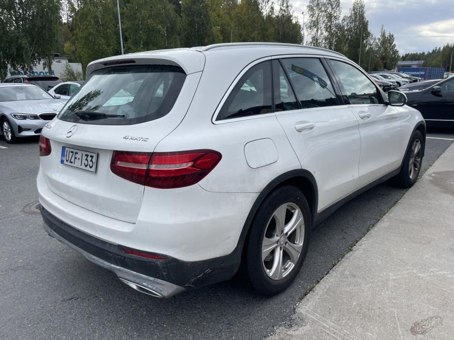 MERCEDES-BENZ GLC 2015