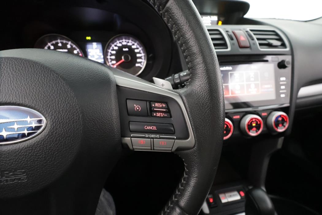 SUBARU Forester 2015