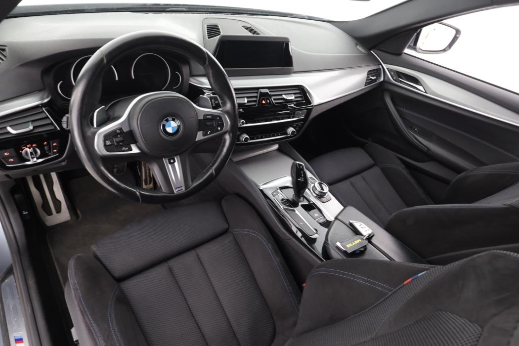 BMW 520 2019