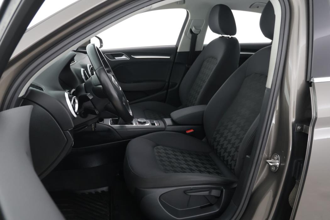 AUDI A3 2014