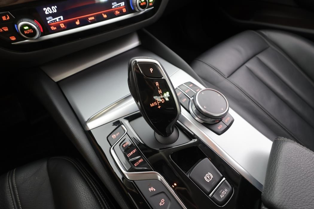 BMW 520 2018