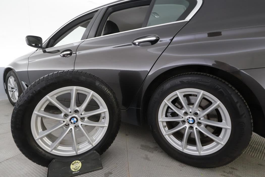 BMW 520 2018