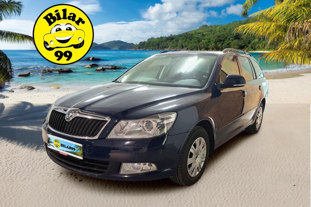 SKODA Octavia 2012