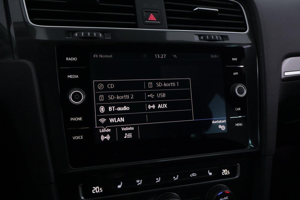 VOLKSWAGEN Golf 2018