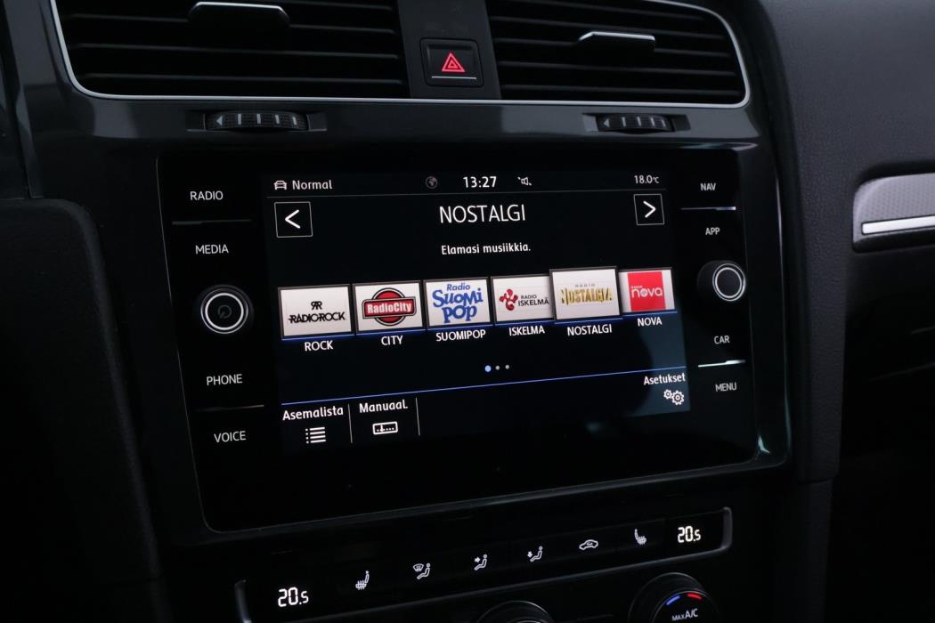 VOLKSWAGEN Golf 2018