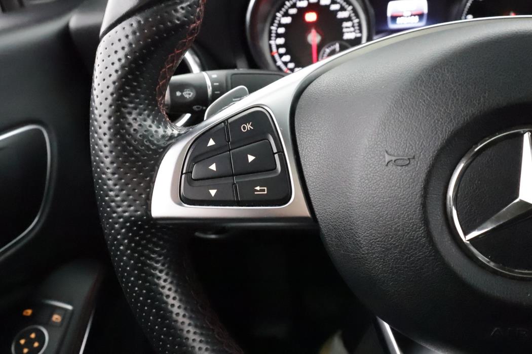 MERCEDES-BENZ CLA 2017