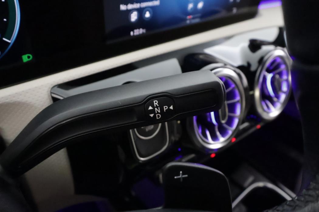 MERCEDES-BENZ CLA 2022