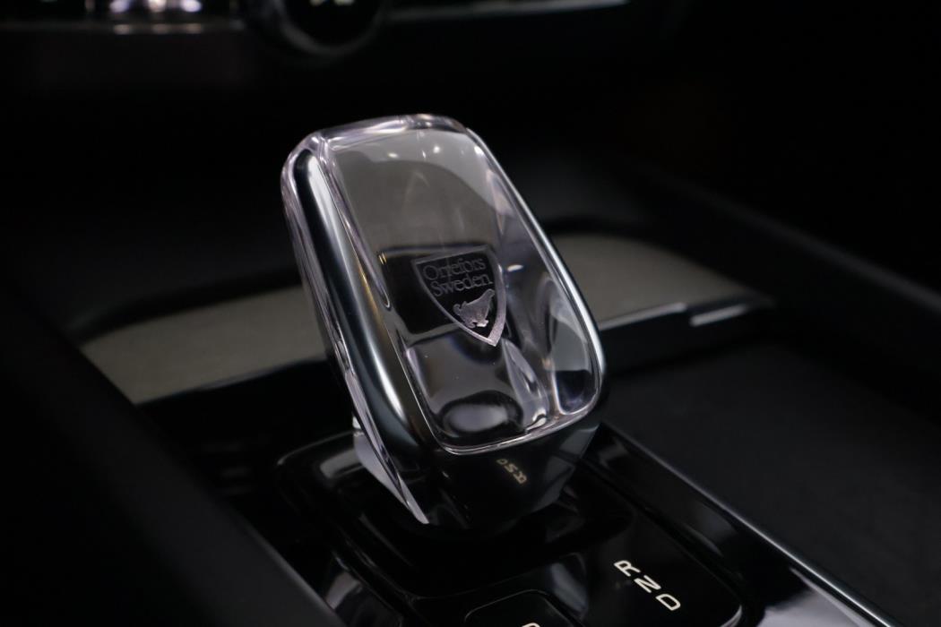 VOLVO XC60 2022