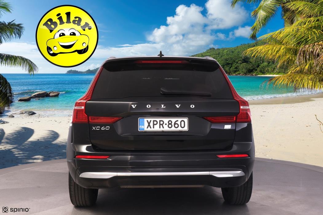 VOLVO XC60 2022