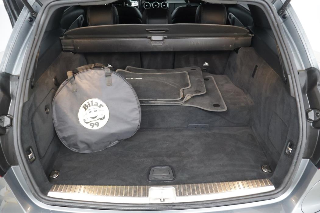 MERCEDES-BENZ C 2020