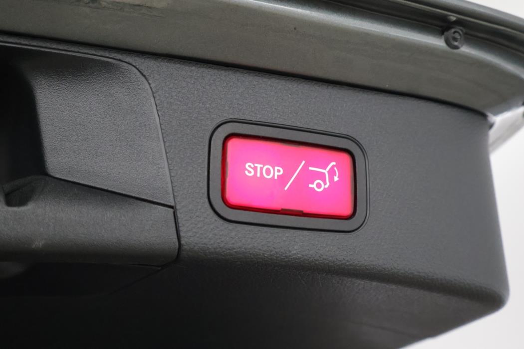 MERCEDES-BENZ C 2020