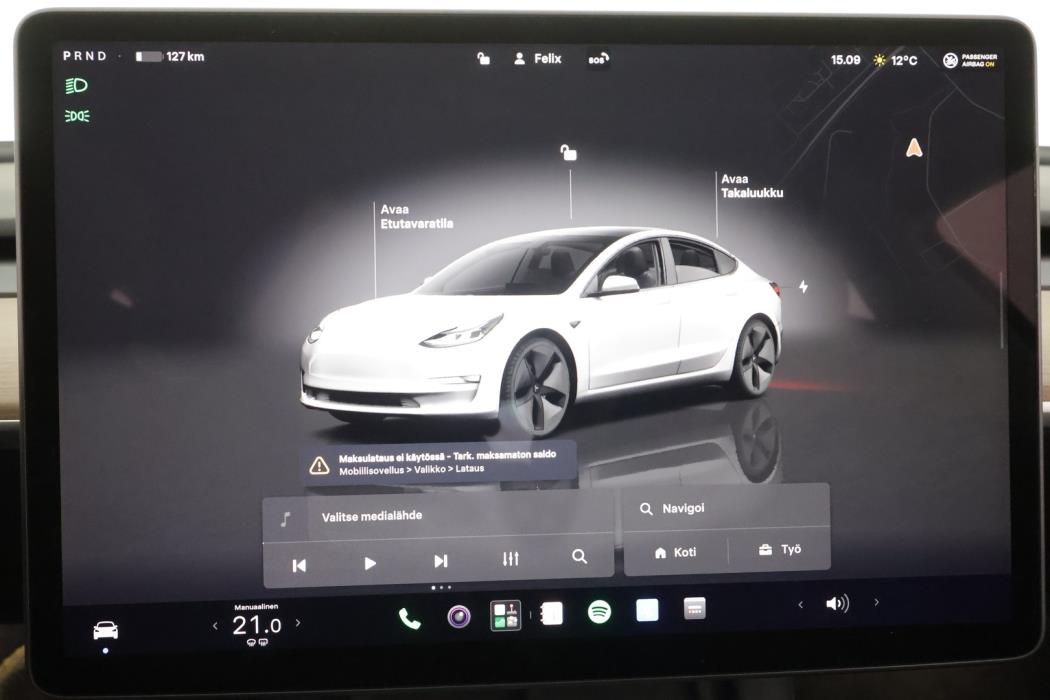 TESLA Model 3 2023