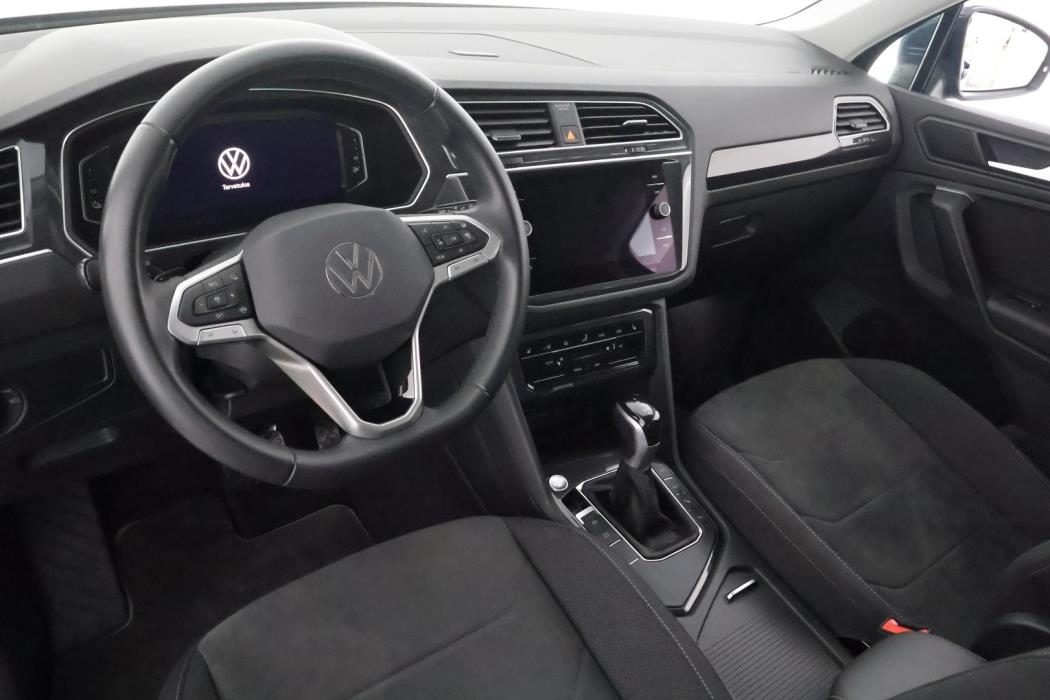 VOLKSWAGEN Tiguan 2024