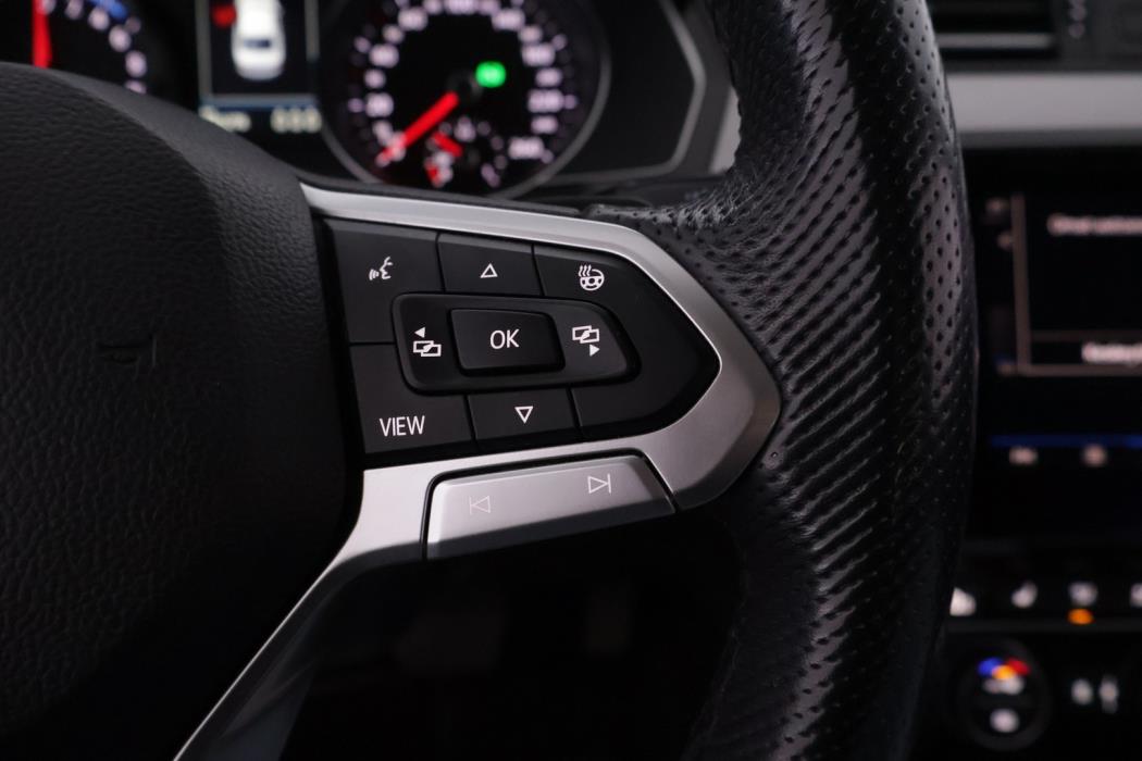 VOLKSWAGEN PASSAT 2020